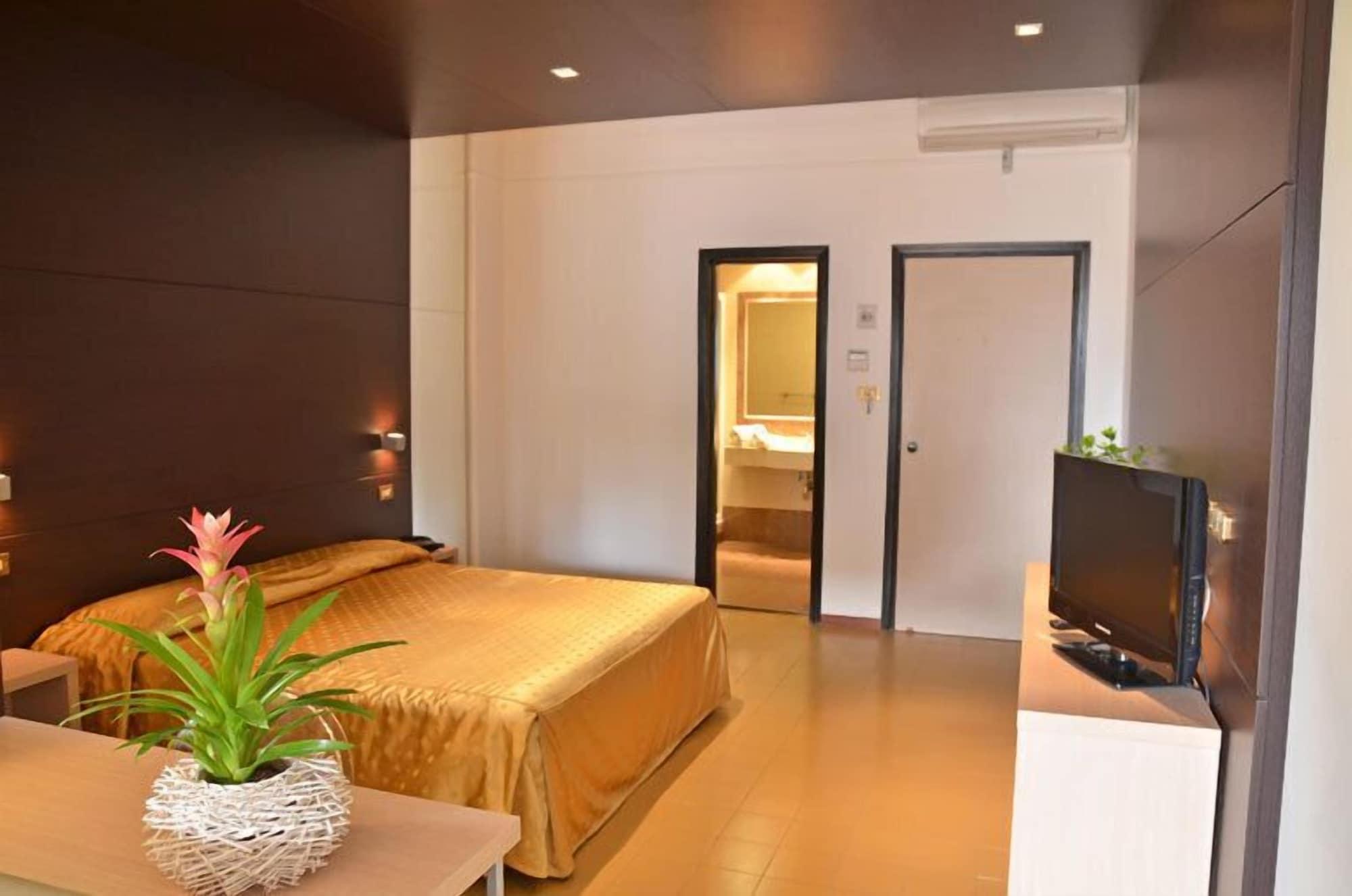 Grand Eurhotel Montesilvano Marina المظهر الخارجي الصورة