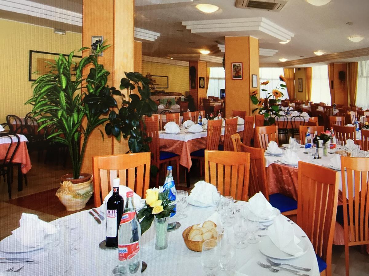 Grand Eurhotel Montesilvano Marina المظهر الخارجي الصورة
