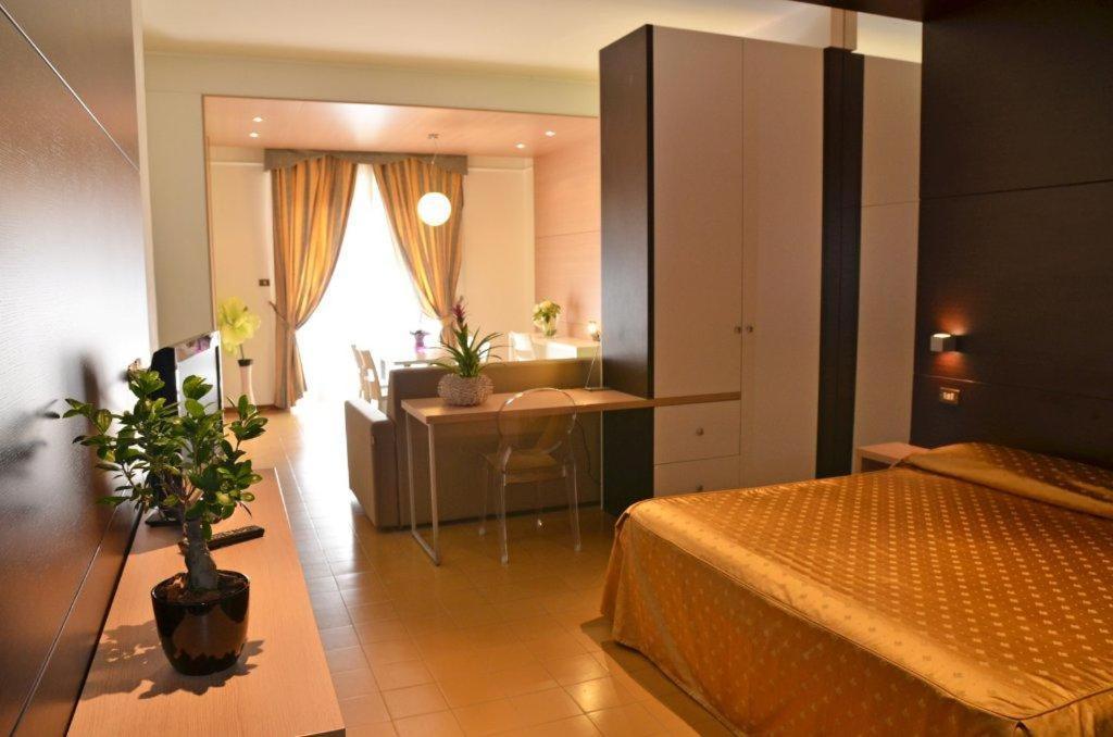 Grand Eurhotel Montesilvano Marina المظهر الخارجي الصورة