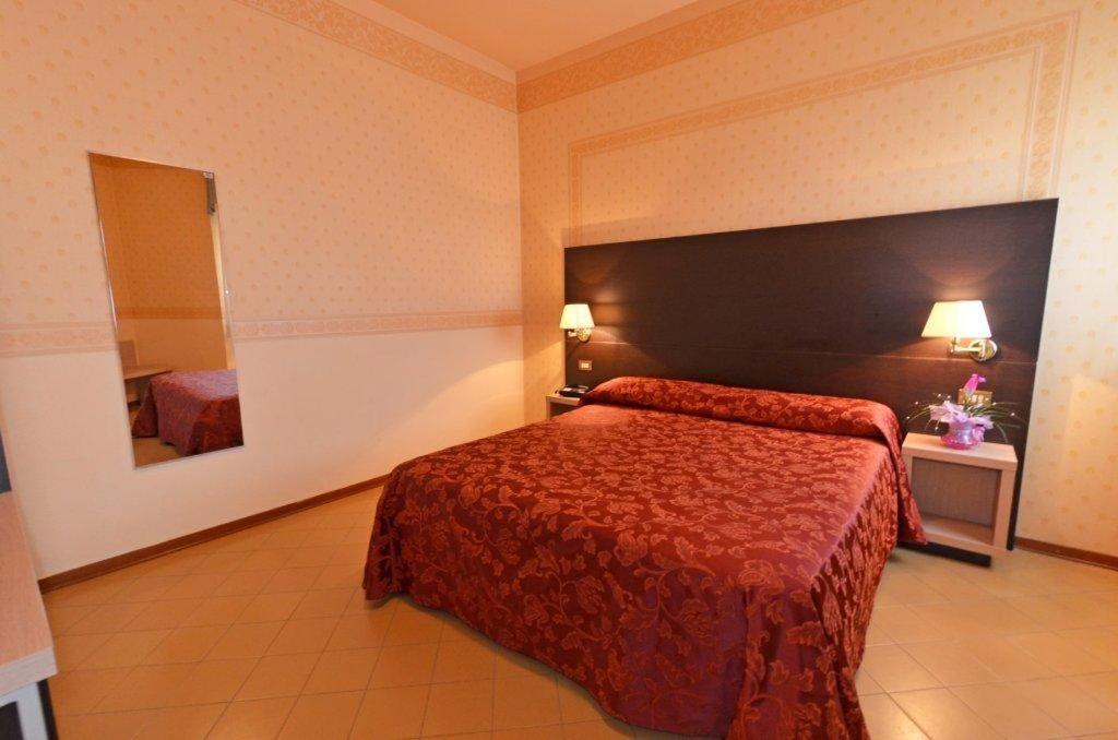 Grand Eurhotel Montesilvano Marina المظهر الخارجي الصورة
